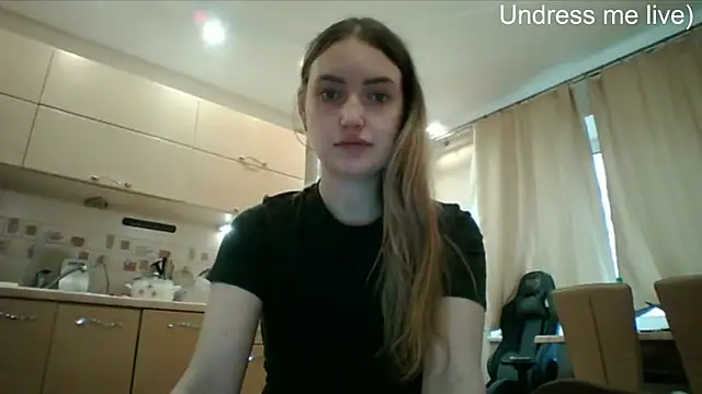 Lisanta online show from May 2026 04:13:01 PM