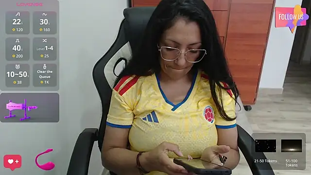 Melissaleehot online show from July 2026 10:49:02 PM