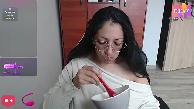 Melissaleehot online show from July 2026 08:44:01 PM