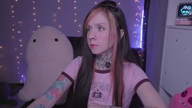 -VKatt online show from June 2026 05:02:02 PM