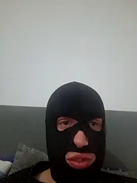 Geilertyp230 online show from April 2026 07:06:01 PM