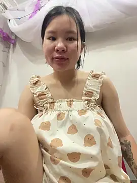 Snapshot of Swan_69 chatting on May 2026 01:55:01 AM Swan 69 online show from May 2026 01:55:01 AM