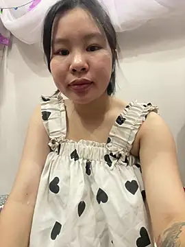 Snapshot of Swan_69 chatting on May 2026 04:40:01 AM Swan 69 online show from May 2026 04:40:01 AM