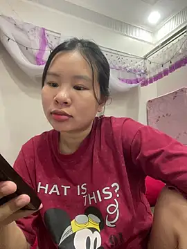 Snapshot of Swan_69 chatting on May 2026 09:02:01 AM Swan 69 online show from May 2026 09:02:01 AM