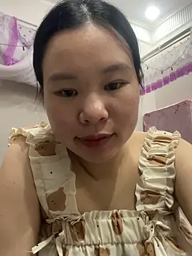 Snapshot of Swan_69 chatting on May 2026 04:32:02 AM Swan 69 online show from May 2026 04:32:02 AM