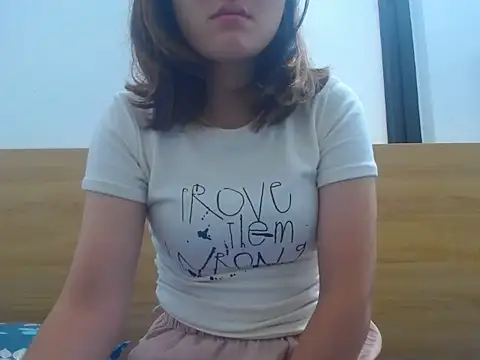 Mimi 200 online show from June 2026 06:20:01 AM