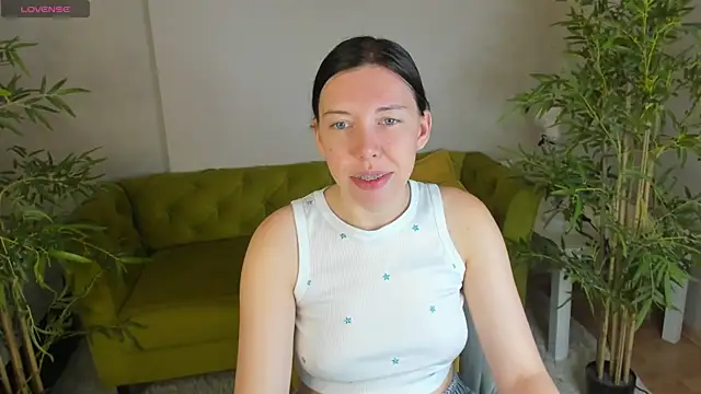 Sandra Ross online show from July 2026 12:35:02 AM