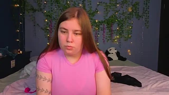 Snapshot of Boobsy_girl chatting on July 2026 11:35:01 AM Boobsy girl online show from July 2026 11:35:01 AM