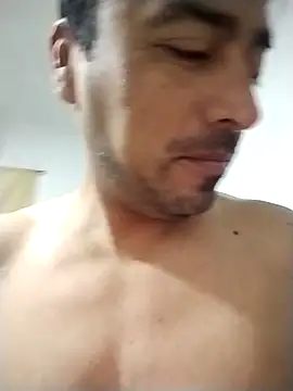MaximilianoX2020 online show from April 2026 12:54:01 PM