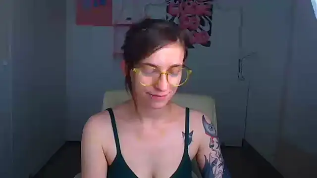 Luna Tantra online show from June 2026 01:06:02 PM