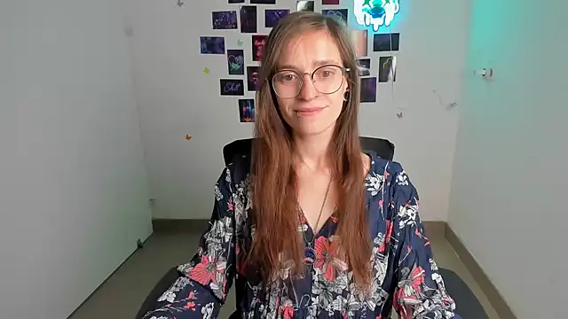 Luna Tantra online show from July 2026 04:38:01 PM
