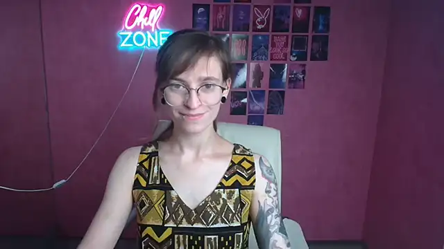 Luna Tantra online show from July 2026 11:34:01 PM