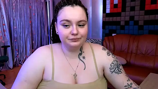 Snapshot of CatherineClaire chatting on June 2026 04:54:01 PM CatherineClaire online show from June 2026 04:54:01 PM