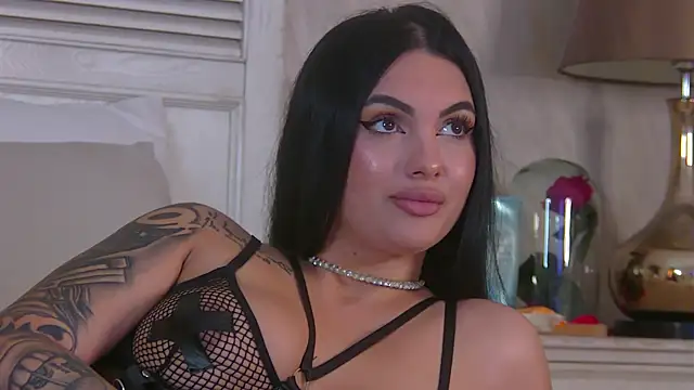 AliraNightvale online show from July 2026 05:06:02 PM