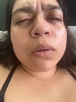 athanathelesbian online show from April 2026 12:34:01 AM