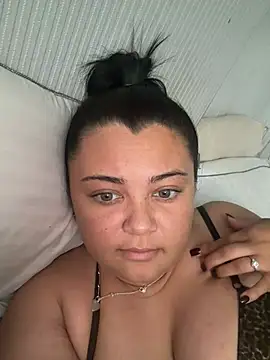 Snapshot of Laurenrose_x chatting on May 2026 04:04:02 PM Laurenrose x online show from May 2026 04:04:02 PM