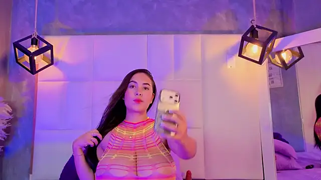 Violetta rose  online show from July 2026 10:59:02 PM