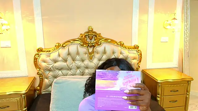 PaulineKosh online show from June 2026 07:27:02 PM