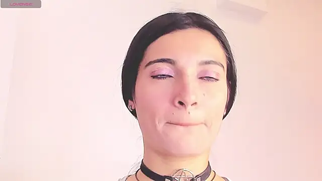 MilaWhitte online show from July 2026 04:24:01 PM