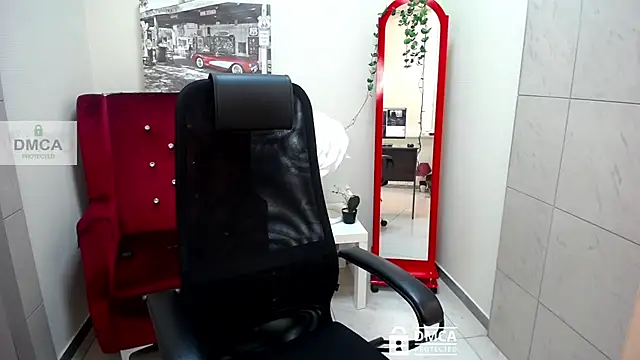  donnaSia  online show from April 2026 12:14:02 PM