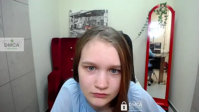  donnaSia  online show from May 2026 11:27:02 AM