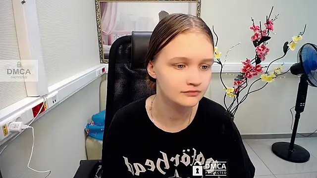  donnaSia  online show from July 2026 09:59:02 AM