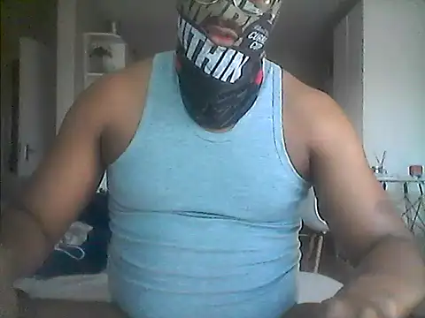 Snapshot of LunjeSA chatting on July 2026 09:22:01 AM LunjeSA online show from July 2026 09:22:01 AM