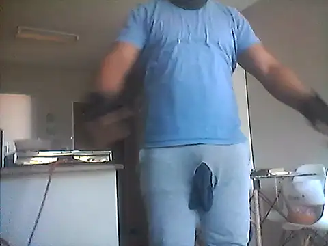 Snapshot of LunjeSA chatting on July 2026 08:43:01 AM LunjeSA online show from July 2026 08:43:01 AM