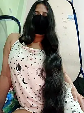 Priya 9945 online show from May 2026 05:57:02 AM