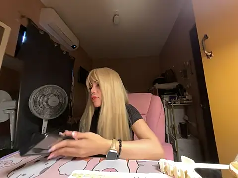 sweet glam online show from May 2026 07:59:02 AM
