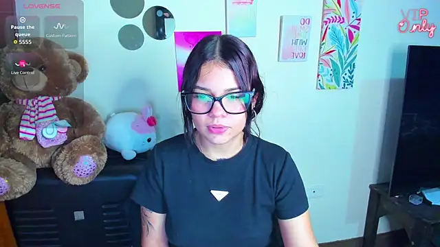 angelina 77 online show from June 2026 01:25:02 AM