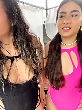 SinSirenXXX online show from June 2026 01:13:01 PM