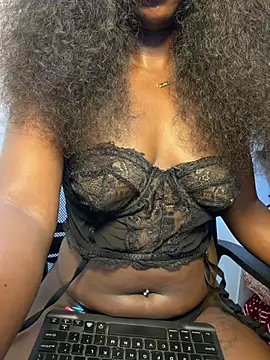 Leylabelle26 online show from July 2026 04:31:02 PM
