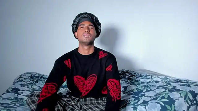 salvatore amator online show from April 2026 04:53:02 PM