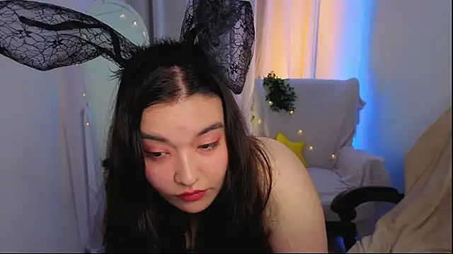 MomoRins online show from July 2026 09:52:02 PM