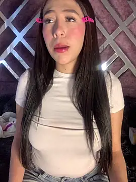 Ferrari Pinkk online show from April 2026 07:48:01 PM