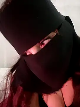 Narjiss Dalaa online show from May 2026 10:26:01 PM