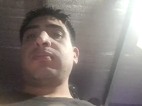 Parejas-2026 online show from May 2026 07:54:01 PM