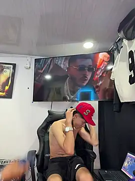 Jackdaniel001  online show from May 2026 04:50:01 AM
