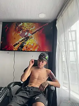 Jackdaniel001  online show from May 2026 01:51:02 PM