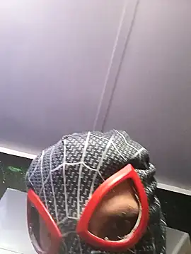 Snapshot of bwcloverboy2 chatting on July 2026 05:37:02 AM bwcloverboy2 online show from July 2026 05:37:02 AM