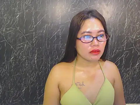 ur prettychelsie online show from April 2026 01:14:02 PM