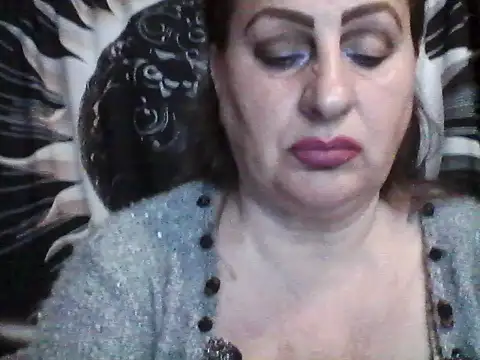 LoaqLovew online show from May 2026 07:27:01 AM