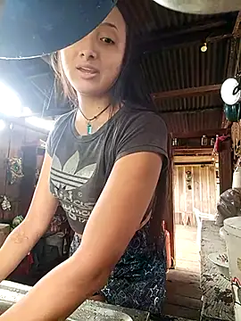 Snapshot of Soffia-zapata chatting on May 2026 03:31:02 PM Soffia-zapata online show from May 2026 03:31:02 PM