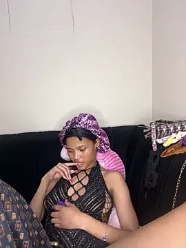 PEACHWAV3 online show from June 2026 11:28:01 PM