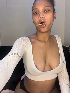 PEACHWAV3 online show from June 2026 11:55:01 PM