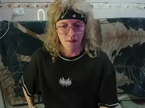 Jinnbooky online show from May 2026 04:32:02 AM
