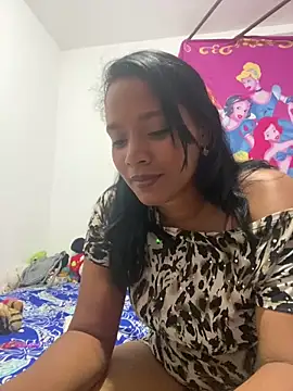 Stefany 03  online show from May 2026 11:32:02 PM