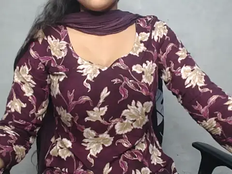 Shalini Gaur online show from July 2026 03:43:01 PM
