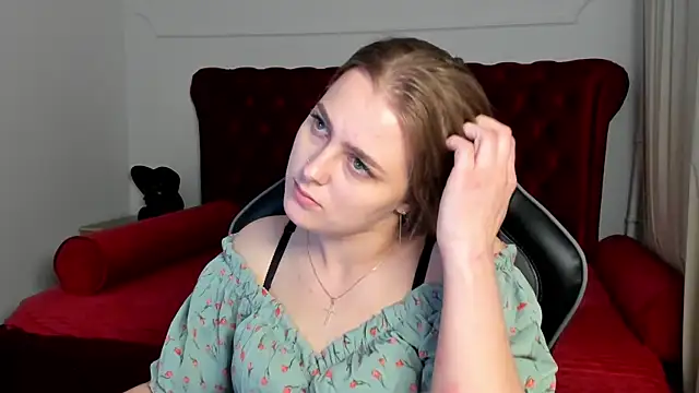 EllaBells online show from May 2026 04:51:02 AM